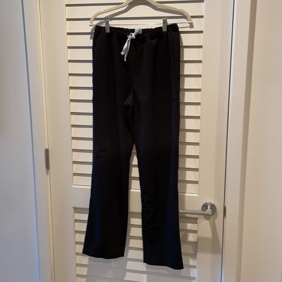 Figs top and bottom set - Picture 5 of 6